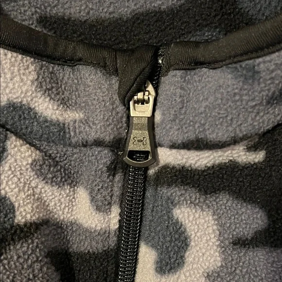 Under Armour Camo Half Zip Fleece - Picture 5 of 6